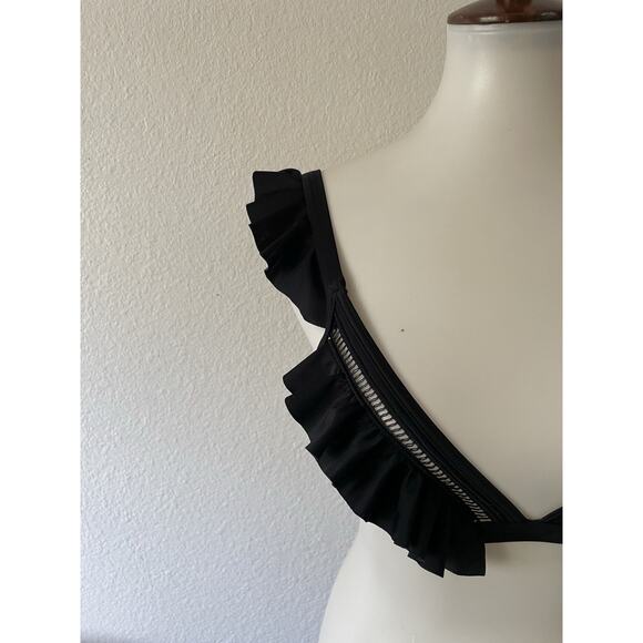 Wolf & Whistle Swim Sz 4D/DD Bikini Top Triangle Ruffled Mesh Swimwear - Picture 2 of 9